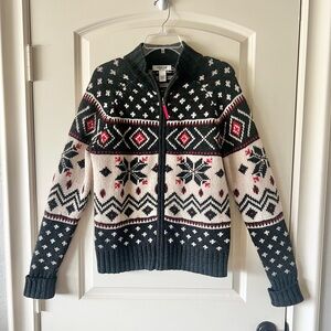 Fair Isle or Nordic Snowflake Print Lambswool Zip up Sweater